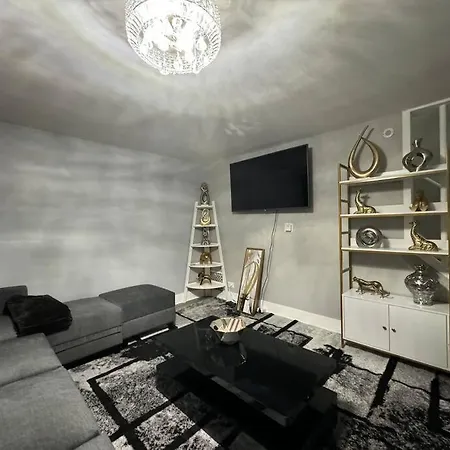 Hamaline Luxury & Tranquil Home