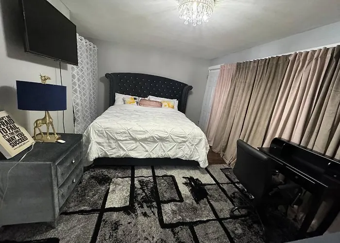 Villa Hamaline Luxury Chicago
