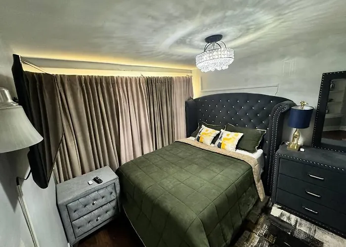 Hamaline Luxury Chicago